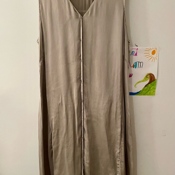 Eileen Fisher 100% Silk Button Up Sleeveless Dress - Picture 4 of 8
